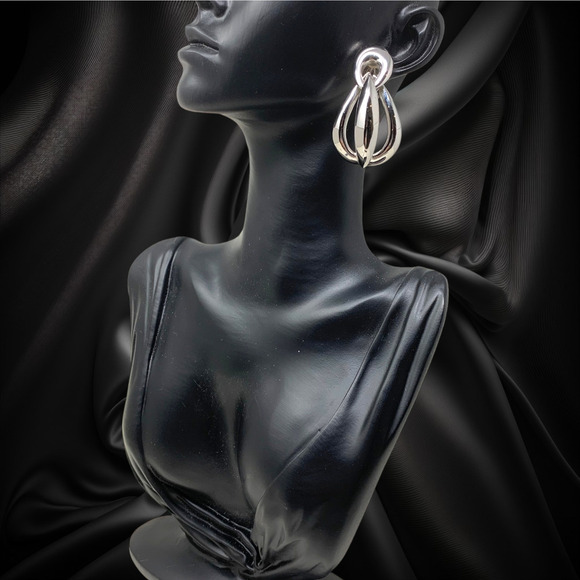 Vintage Givenchy Earrings Oversized Silver Tone Interlocking Hoops Couture Mogul - Picture 4 of 5